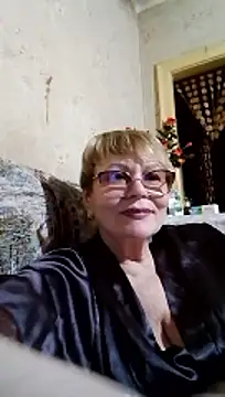 SophieBurns online show from 06.24.26