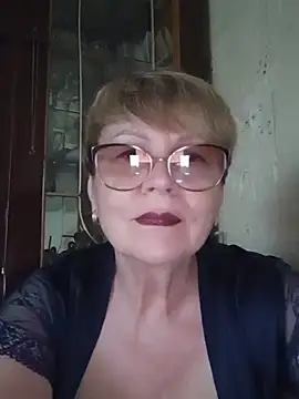 SophieBurns online show from 07.02.26