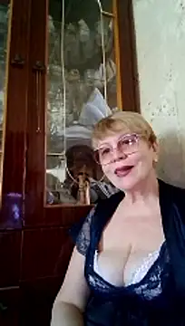 SophieBurns online show from 07.14.26