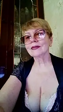 SophieBurns online show from 07.14.26