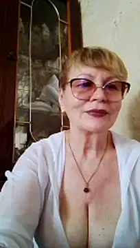 SophieBurns online show from 07.17.26