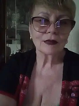 SophieBurns online show from 07.28.26