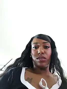 Snapshot of AnnieWestley chatting on 05.31.26 AnnieWestley online show from 05.31.26