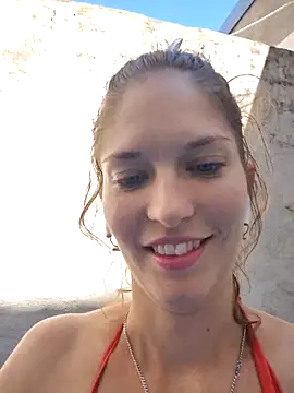 Snapshot of Serafina- chatting on 02.08.26 Serafina- online show from 02.08.26