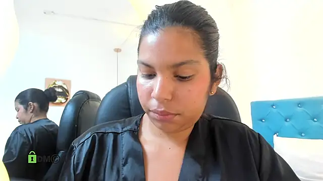 Dulcecooper1 online show from 04.29.26