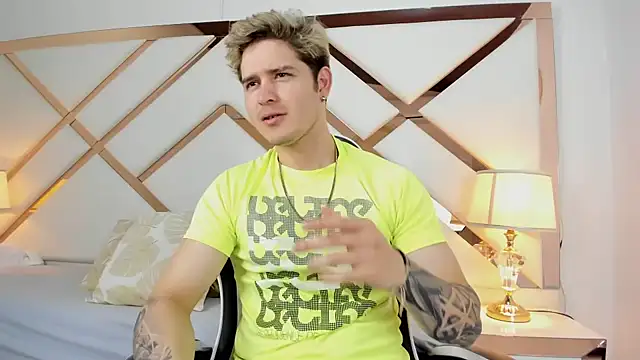 rayan linxx online show from 04.21.26