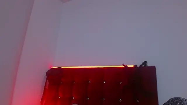 SkinnyDevil12 online show from 03.12.26