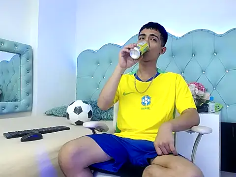 Apolo Richards online show from 02.20.26