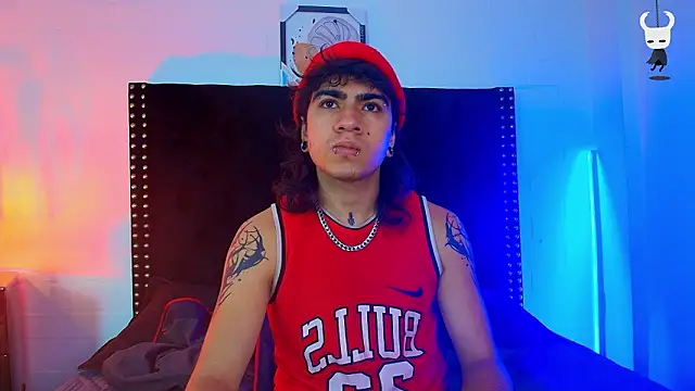 Axell Kussh online show from 02.23.26