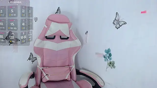 helen kineett online show from 03.13.26