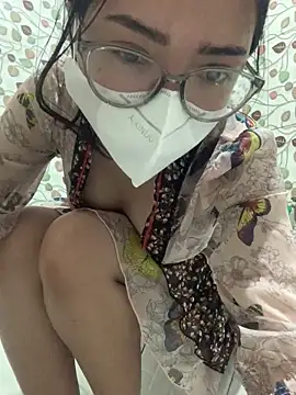 Snapshot of lonely_lunae chatting on 02.07.26 lonely lunae online show from 02.07.26