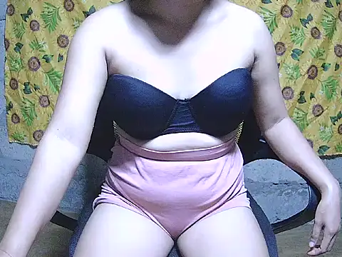 SweetHotBabe18 online show from 07.23.26