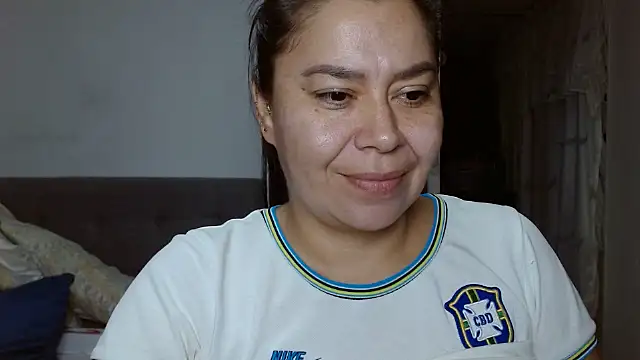 Karo sexy online show from 12.14.24