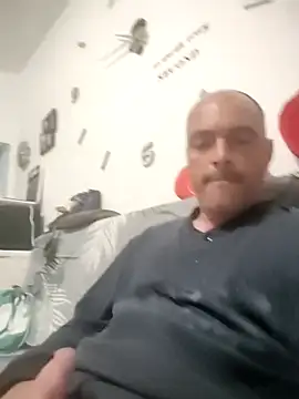 Snapshot of circott chatting on 03.03.26 circott online show from 03.03.26