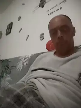 Snapshot of circott chatting on 03.13.26 circott online show from 03.13.26