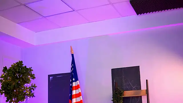 Snapshot of G0ldenGrace chatting on 02.16.26 G0ldenGrace online show from 02.16.26