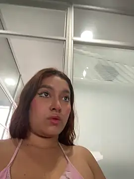 Emily Harpeer online show from 02.06.26