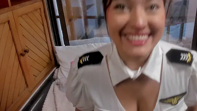 Emily Harpeer online show from 06.05.26