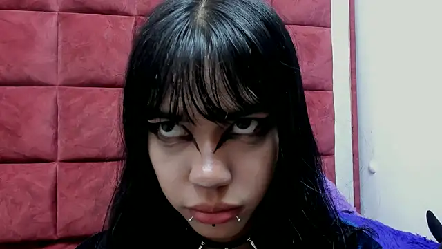 DAKOTALUCIFENA online show from 03.16.26