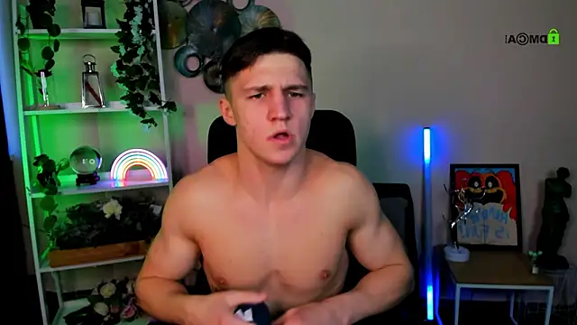 Snapshot of emmanuel_shine chatting on 03.05.26 emmanuel shine online show from 03.05.26