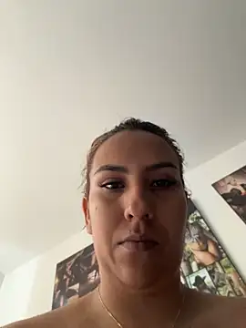 olivia velvett online show from 05.12.26
