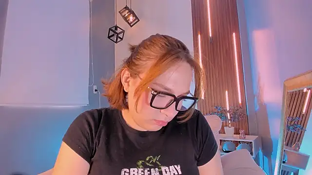 SimonaStar online show from 03.13.26