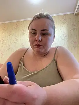 Mommy-girl-Lola online show from 03.01.26