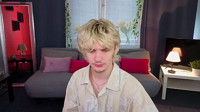 JameMiller online show from 03.10.26