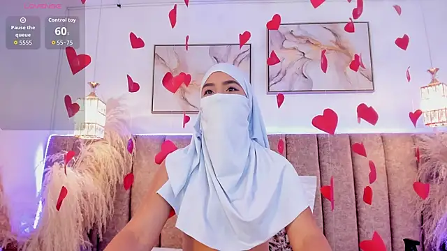 Yaasmin  online show from 02.13.26