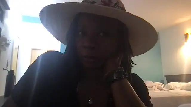 bisexualbeauty50 online show from 03.08.26