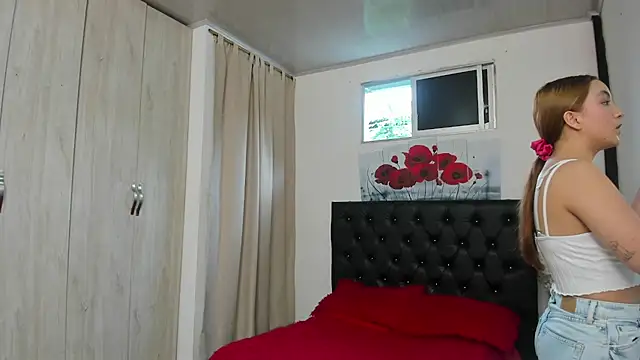 Kitty f00x online show from 06.21.26
