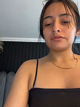 Nanda vixen  online show from 06.14.26