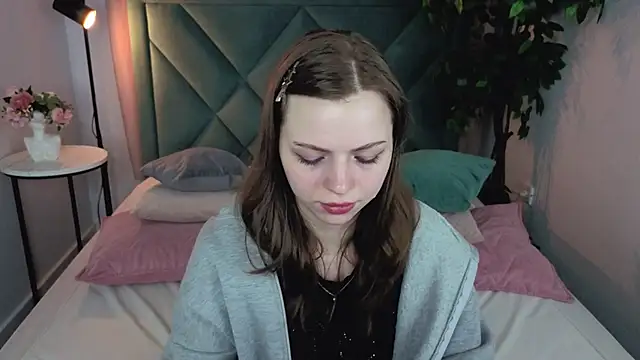 LesleySky online show from 03.08.26