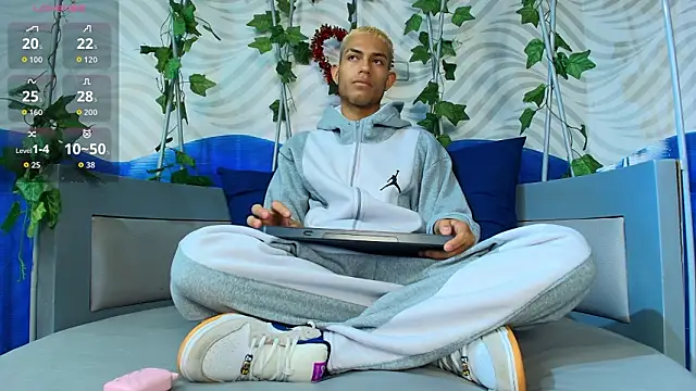 ItsZairen online show from 02.21.26