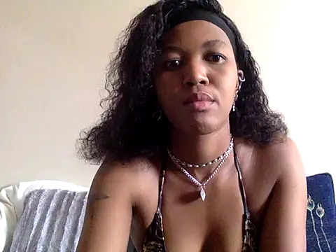 kentrella04 online show from 03.18.26