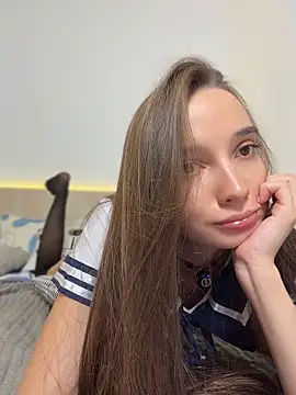 AnnyShore online show from 06.14.26