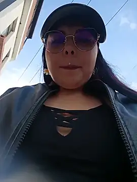 Yulska online show from 04.20.26
