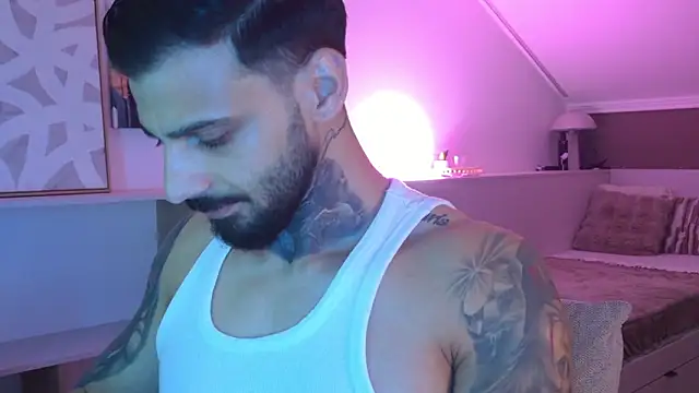 Snapshot of TristanGrey chatting on 03.28.26 TristanGrey online show from 03.28.26