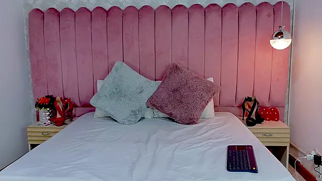 Sol Midelton online show from 03.12.26