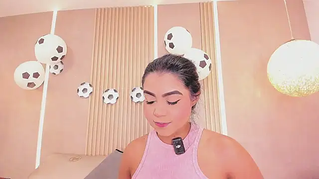 eva lain online show from 06.27.26