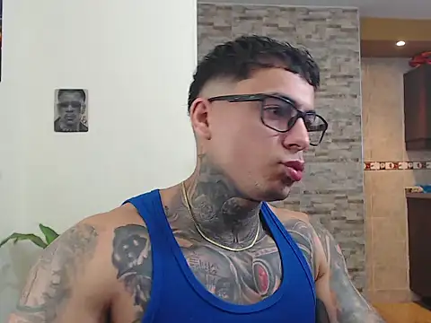 maxstrom111 online show from 02.11.26