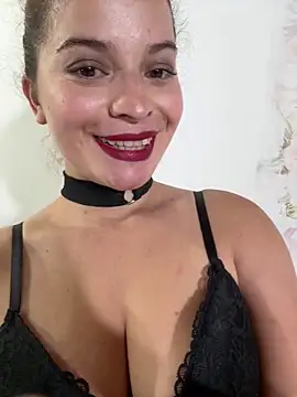 AriBeautiful online show from 05.06.26