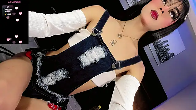 CuteMiaaa online show from 04.30.26