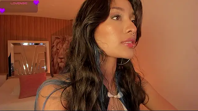 NicoleMonet1 online show from 03.10.26