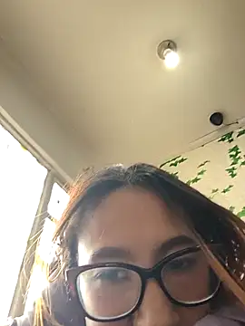 Sara Love 1 online show from 04.29.26