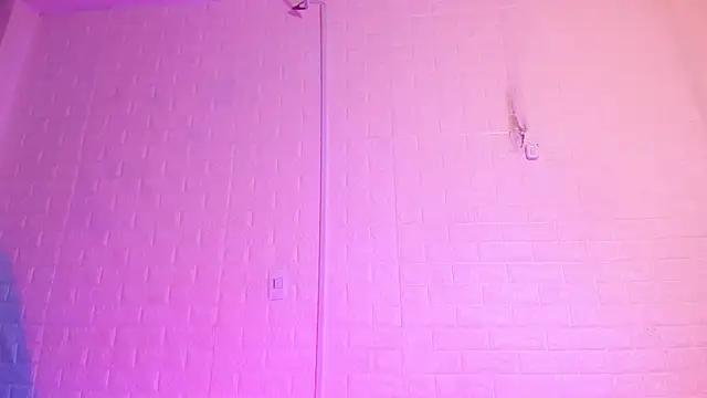 Sara Love 1 online show from 06.05.26