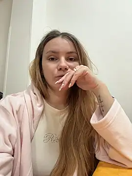 AlessiaandJay online show from 04.29.26