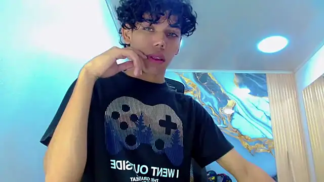 DaviidBuckx  online show from 02.19.26