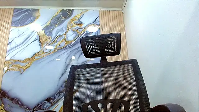 DaviidBuckx  online show from 03.04.26