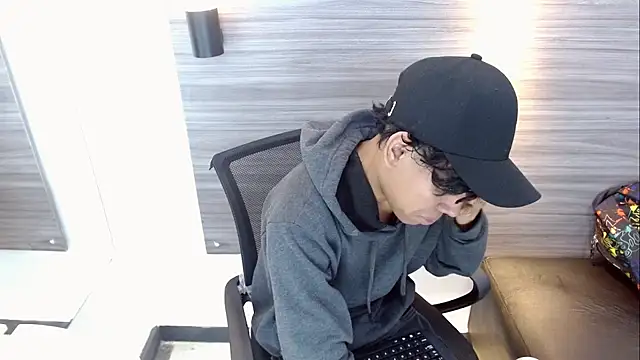 DaviidBuckx  online show from 04.22.26